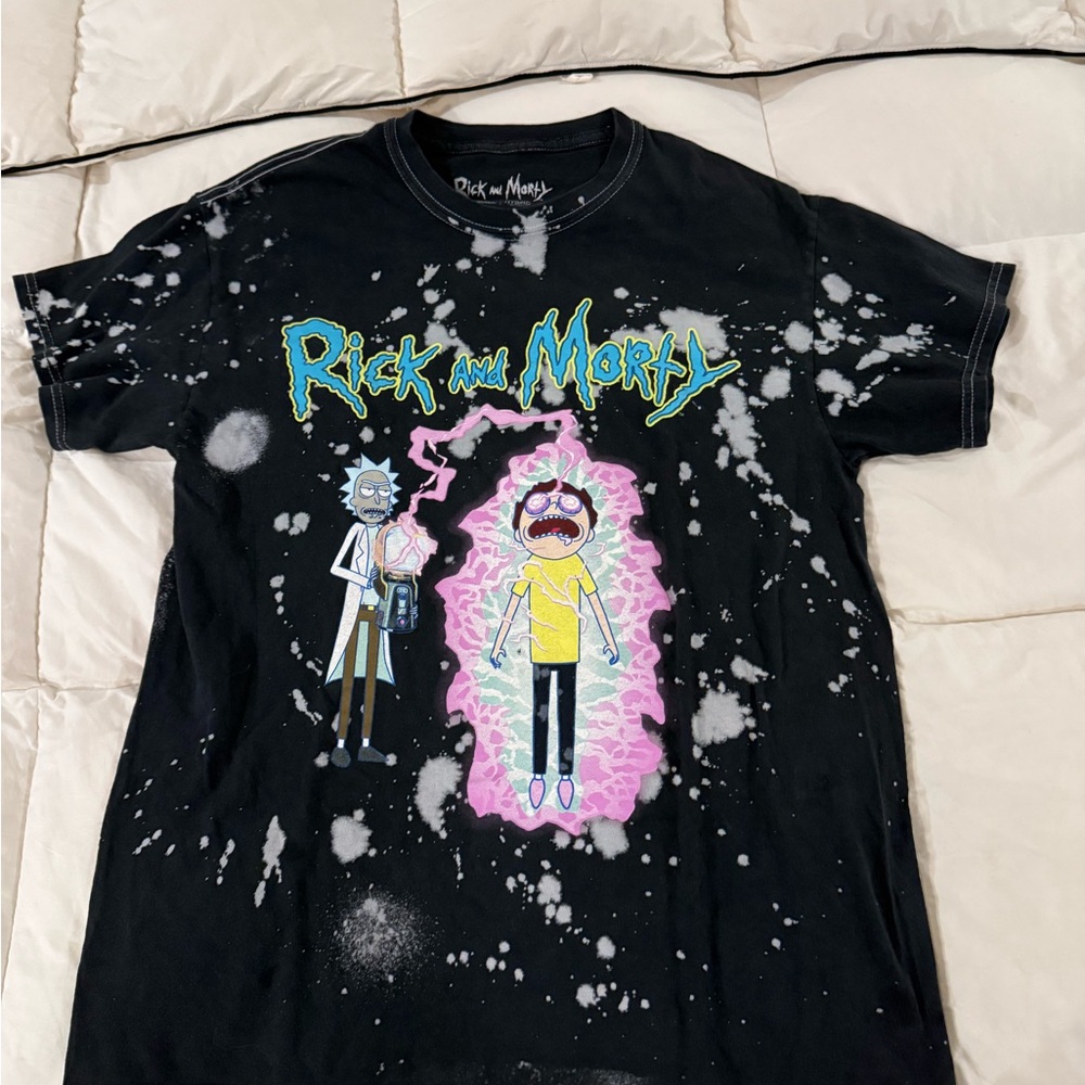 Hybrid Apparel Rick and Morty